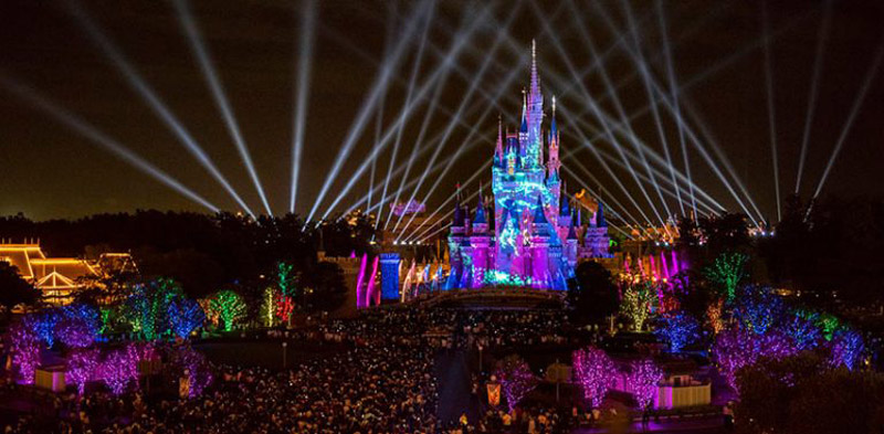 東京ディズニーランド「Celebrate! Tokyo Disneyland」