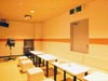 ホテル内にカラオケルームが大小13室あります。ちょっと騒々しいかも