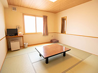 和室8畳・グループ用の大きな和室もあります。