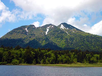 燧ケ岳と尾瀬沼