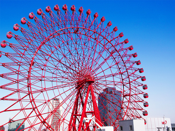 Hep Five 観覧車 赤い観覧車 大阪 梅田のランドマーク 大阪観光スポット情報 バスツアーのアップオン