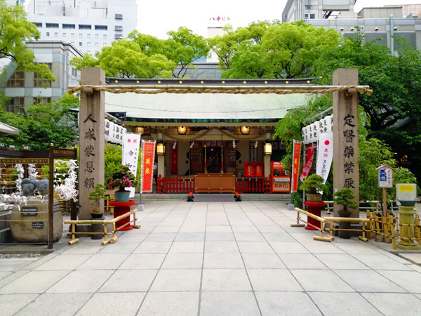 露天神社 お初天神 曽根崎心中の舞台 恋愛成就のパワースポット 大阪観光スポット情報 バスツアーのアップオン